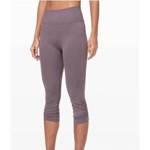 Lululemon Leggings Ebb To Street Tight Womens Sz 6 Frosted Mulberry Yoga Stretch